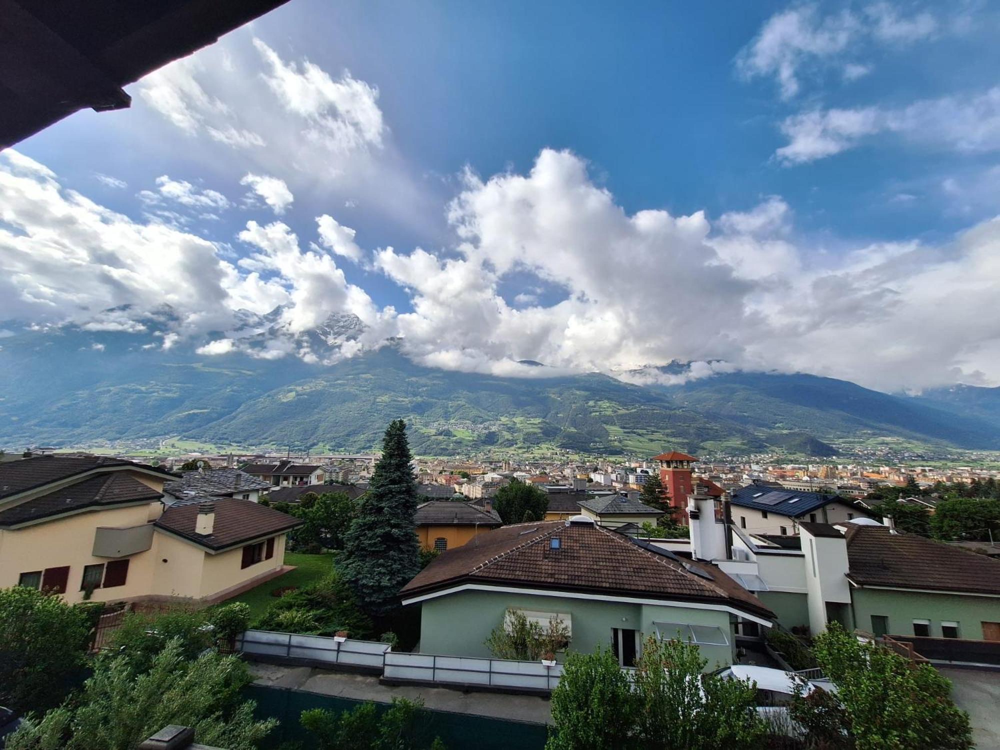 Aosta Holiday Apartments - Edelweiss Esterno foto